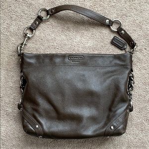 Authentic Coach handbag should bag brown leather